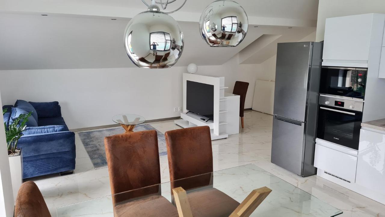 Vila Ferie Dunajska Luzna Luaran gambar